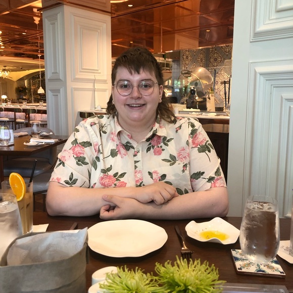 Meet your Posher, Richelle - Picture 3 of 12